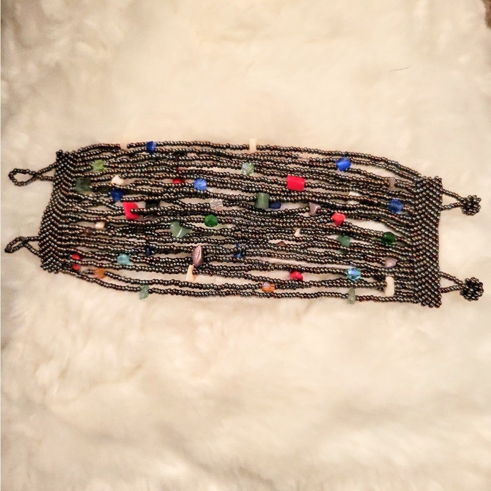 Multicolor beaded bracelet